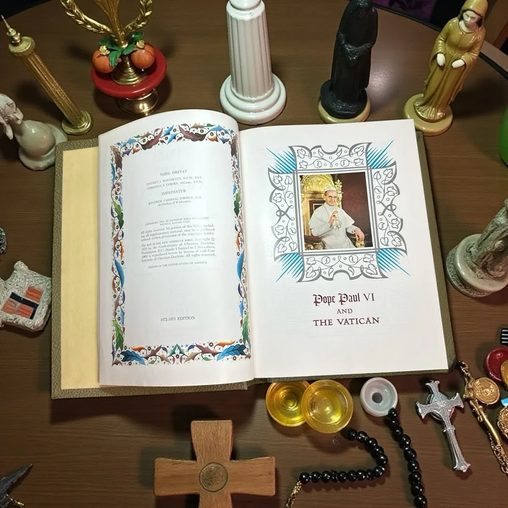 Vintage Heirloom Holy Bible Catholic NAB 1972-1973 Edition By Catholic Bible Pub